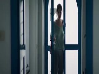 Jungfrau Eifra reitet Typ das erste Mal