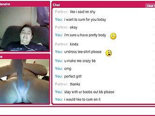 Sexy shy zeigt mir ihre grossen Brüste