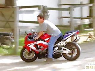 Bauer sucht die alte deutsche Oma