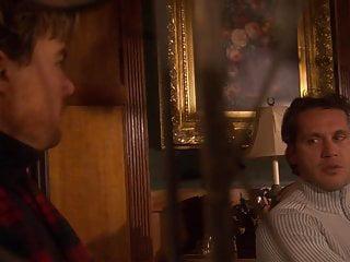 Die geile Vanessa wird von hinten gefickt