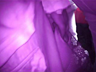 Mano Job süsse Brünette in der missionarsstellung gefickt