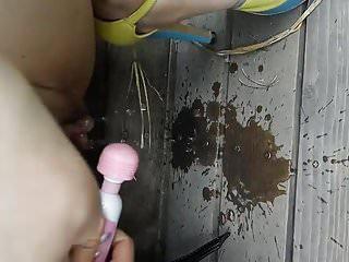 Freundin gefilmt beim masturbieren in der Öffentlichkeit