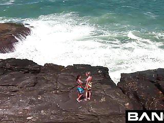 Dickbusige europäische fickschnitte - sexclips mit Terra White