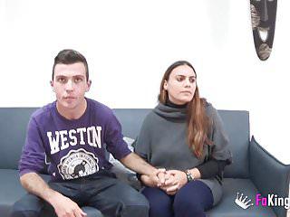 Zwei junge Paare teilen sich eine Swinger Erfahrung