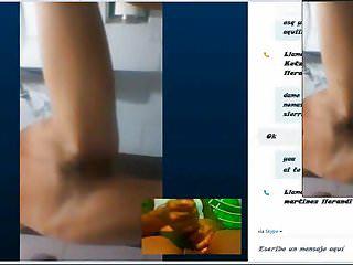 Heisses Luder bekommt Schwanz in den Arsch