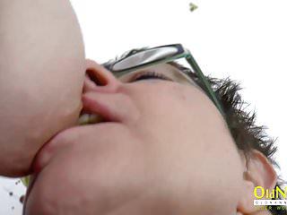 Alte Weiber mit dicken Titten beim Lesbensex