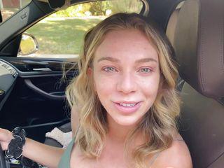 Der Kerl hat spaß mit der geilen Tiffany Watson und sie genießt seinen harten Fick