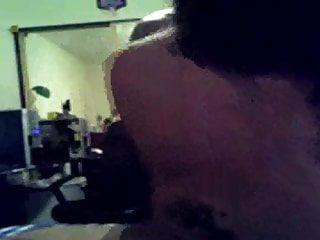 Süße asiatische Amateurin fickt pov und bläst